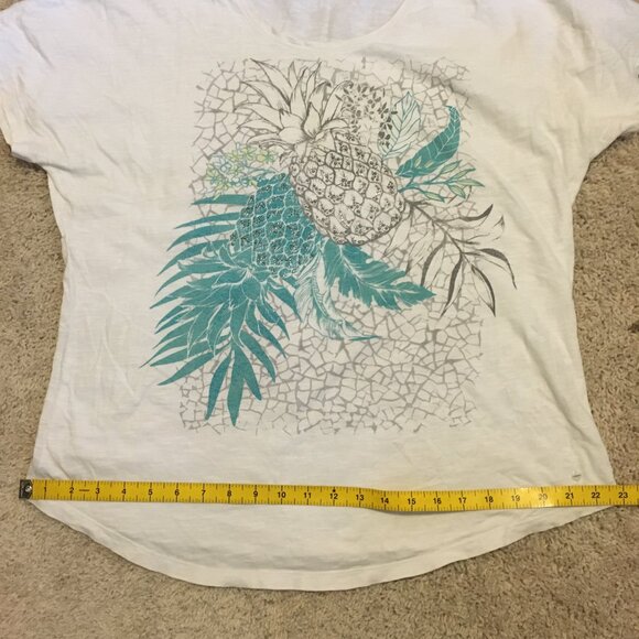 Olsen Europe Whimsical Tropical Pineapple Print Organic Cotton T-shirt - Picture 10 of 12